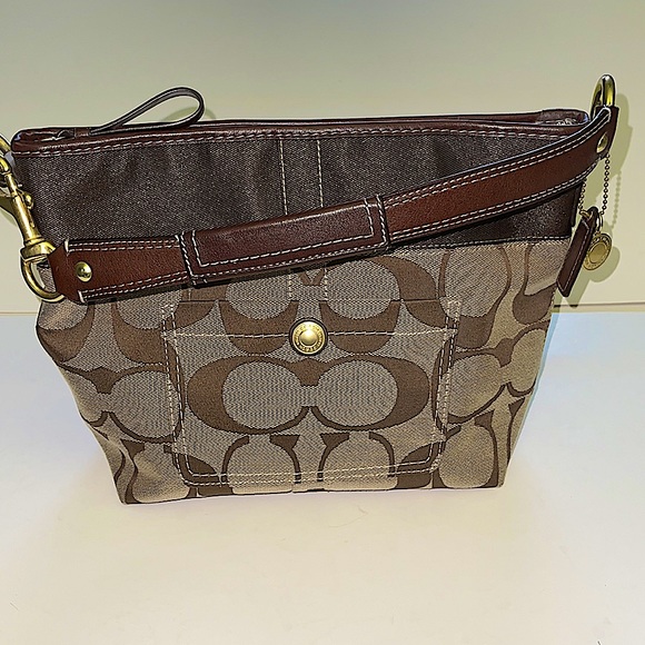 COACH SIGNATURE C’S SHOULDER BAG L0726-11957 - Picture 3 of 12